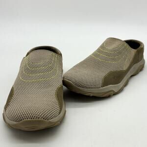Earth Origins Talin Shoes Womens 10M Wheat Slip On Casual Sport Clogs Outdoors
